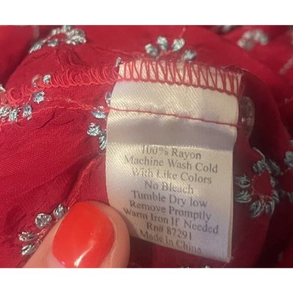 Johnny Was Women's M Red Floral Embroidered Eyelet Boho Button-Up Blouse EUC - Picture 4 of 4